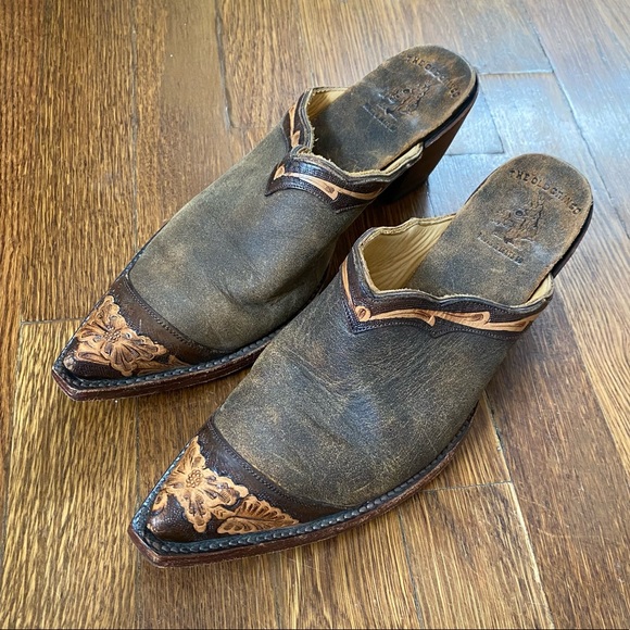 Old Gringo Shoes - Old Gringo Tooled Heeled Slip On Mules